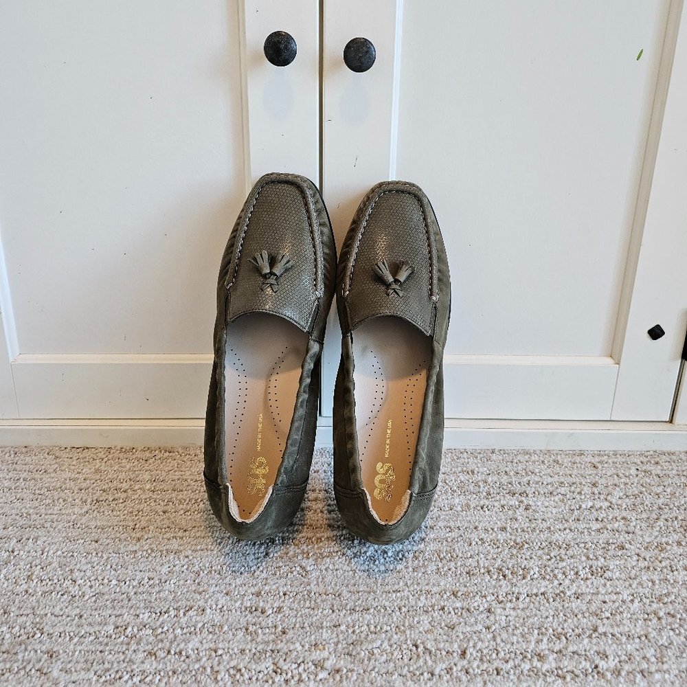 SAS Hope Slip On Loafer Tundra Green Sz 10 M -Never Worn!